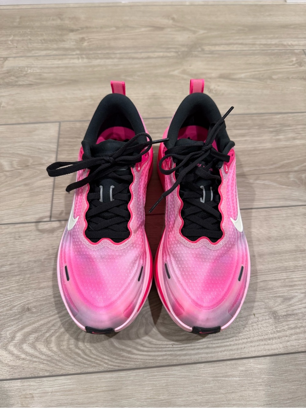 Women’s Nike Vomero Plus Running Sneakers- Size 8.5 - Picture 3 of 6